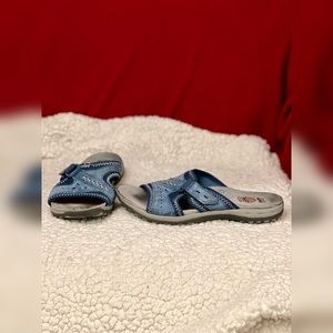 Earth Spirit Gelron slides/sandals/flip flops DISCONTINUED EUC